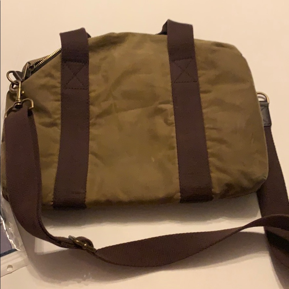 UGG LABTOP MEASENGER - Picture 4 of 6